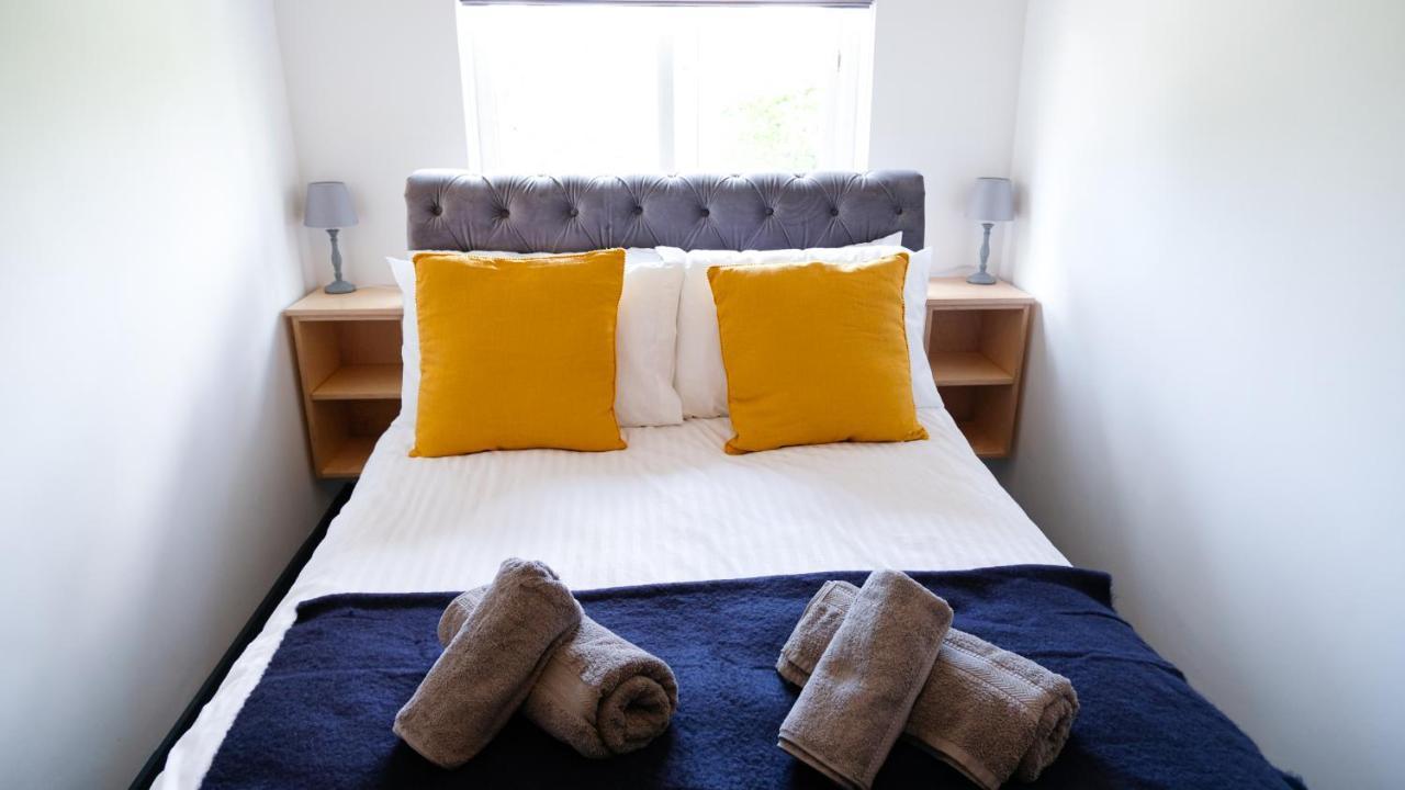 Intimate Entire Flat 9-Min Walk To Boscombe Beach Bournemouth Exterior foto